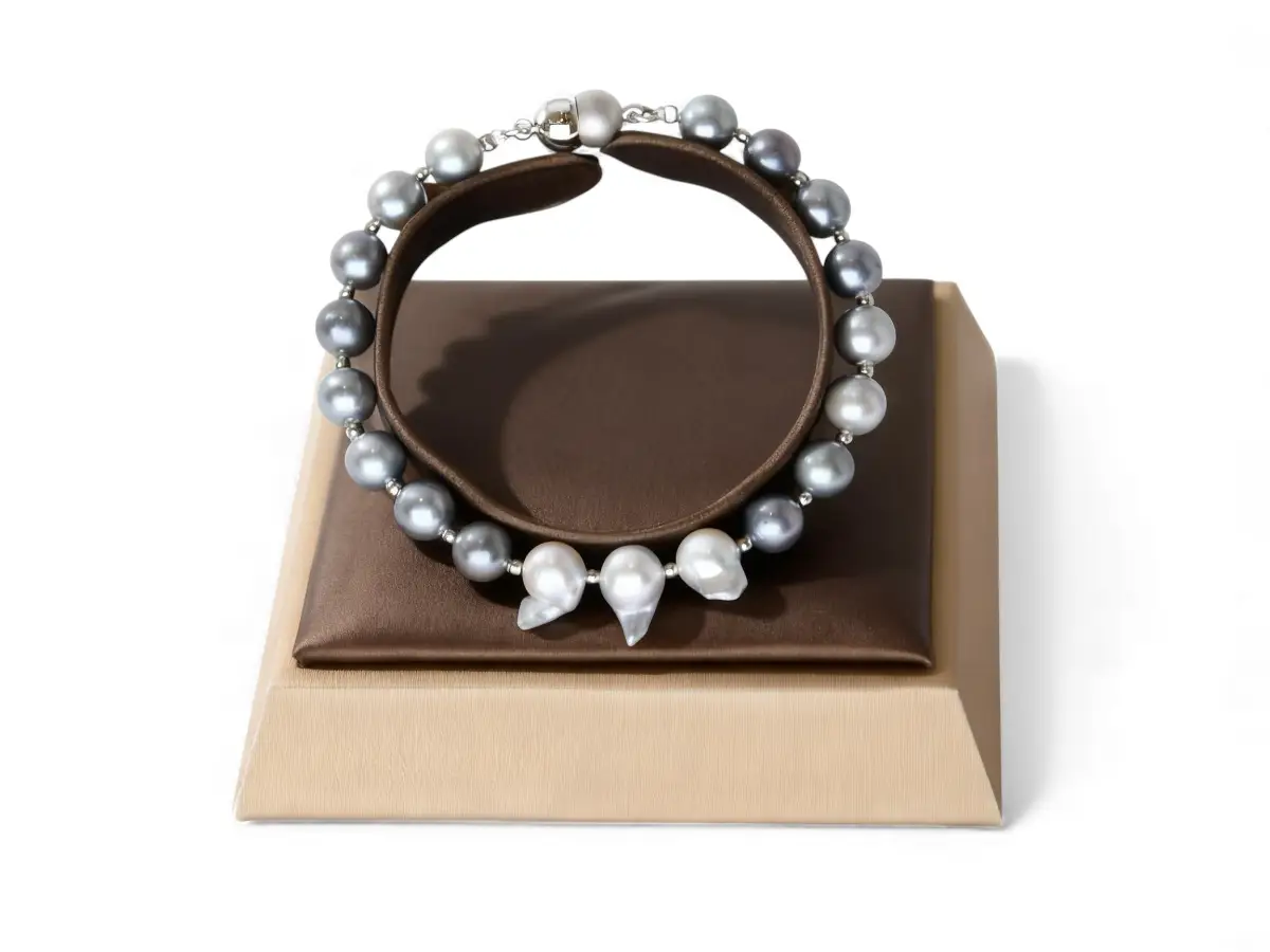 Сувдан бугуйвч