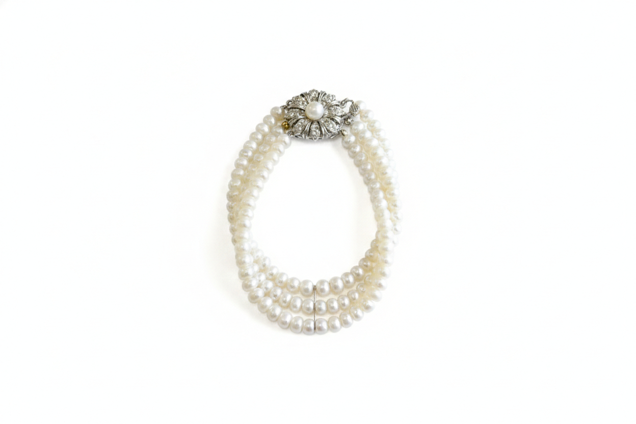 Хос сувдан зүүлт