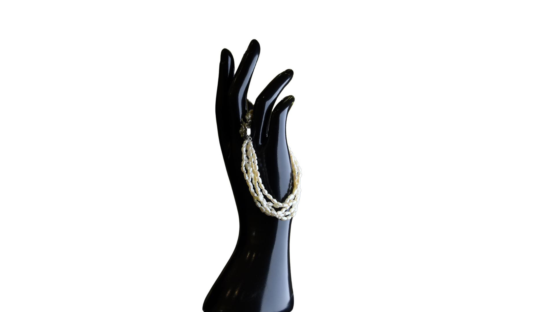 Сувдан бугуйвч