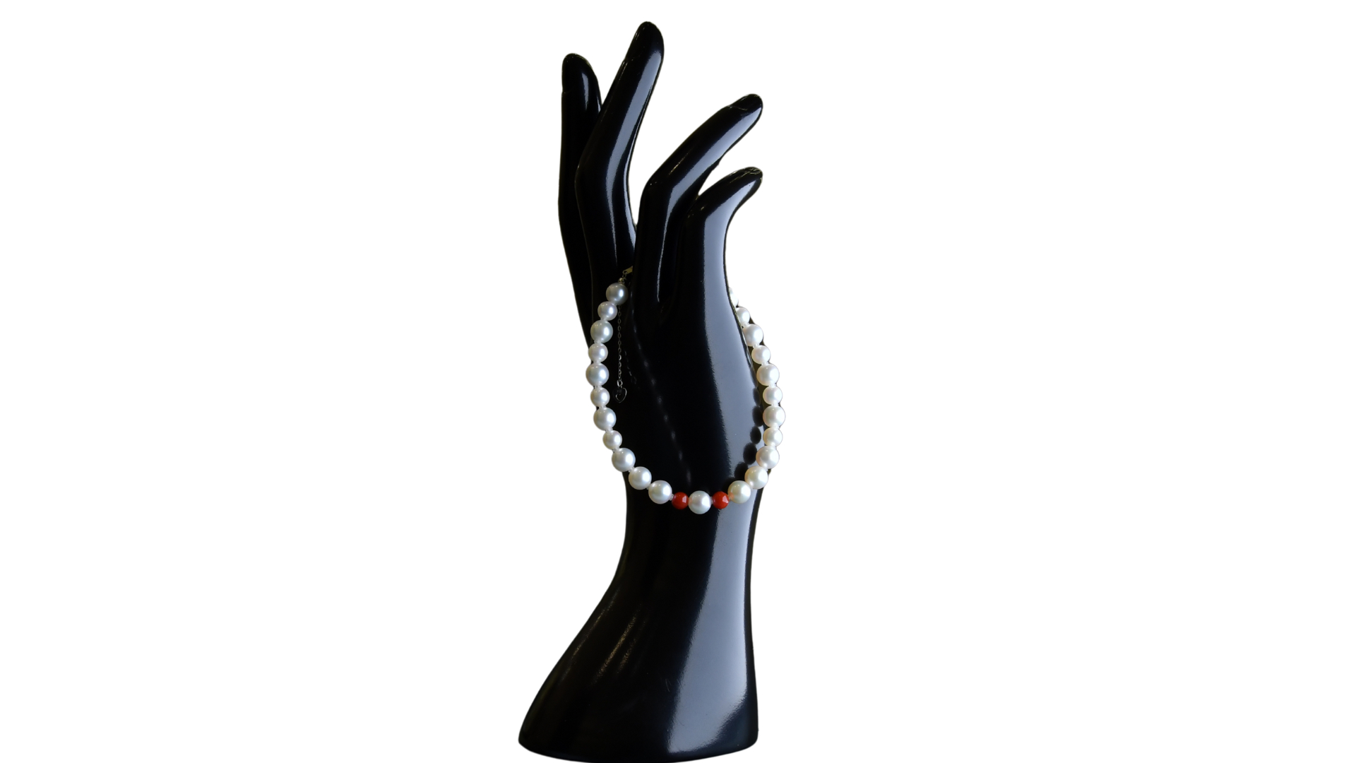 Сувдан бугуйвч